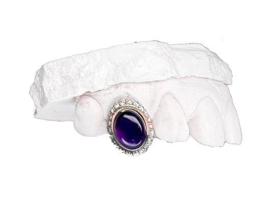 CABOCHON + DIAMONDS